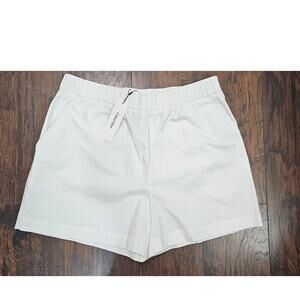 Calvin Klein Shorts Women's Size XL White New